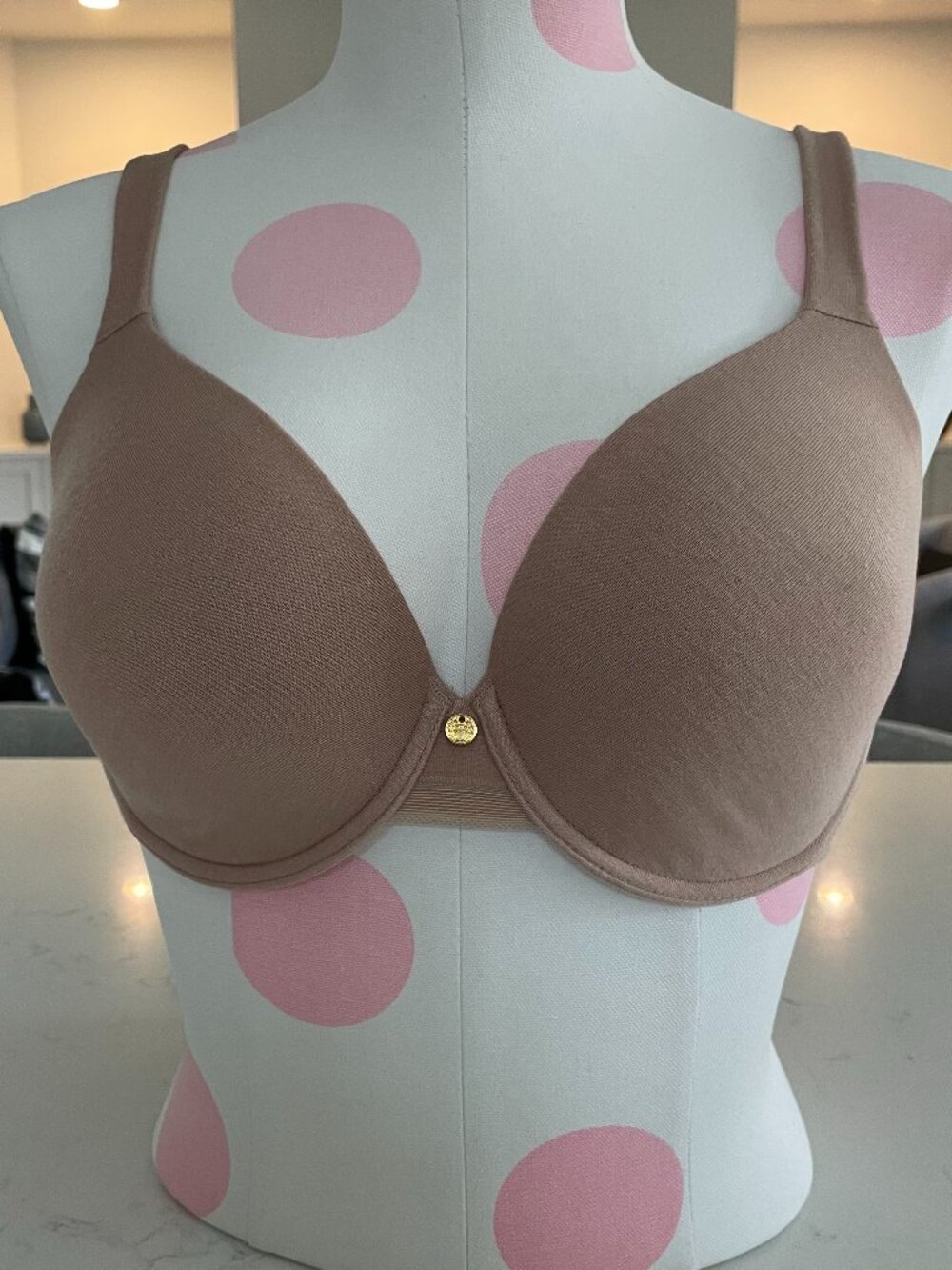 Natori Soft Underwire Lined Full Cup T Shirt Bra Adj Straps Beige/Tan 32DDD